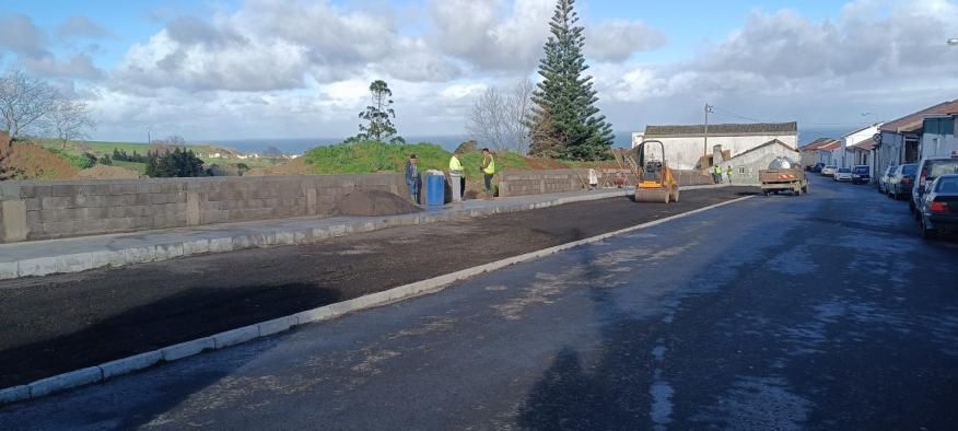 Novo Parque de Estacionamento na Rua da Ribeira